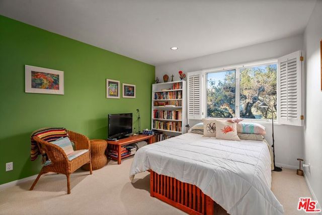 26207 Ingleside Way, Malibu, CA 90265