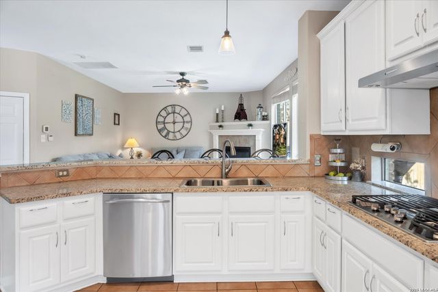 26014 Cuyahoga Cir., San Antonio, TX 78260