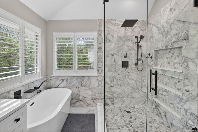 26014 Cuyahoga Cir., San Antonio, TX 78260