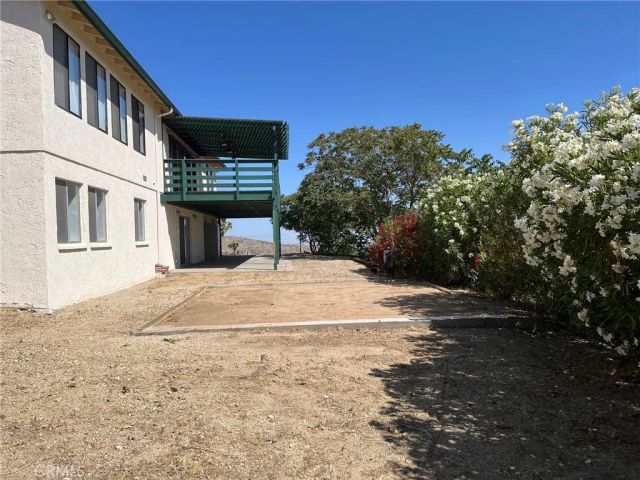 28714 Cruthers Creek Road, Pearblossom, CA 93553