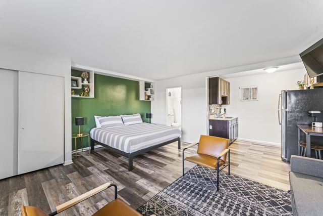 803 Hillview Hts Apt 105, Nashville, TN 37204