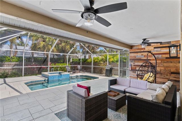 2451 River Reach DR, Naples, FL 34104