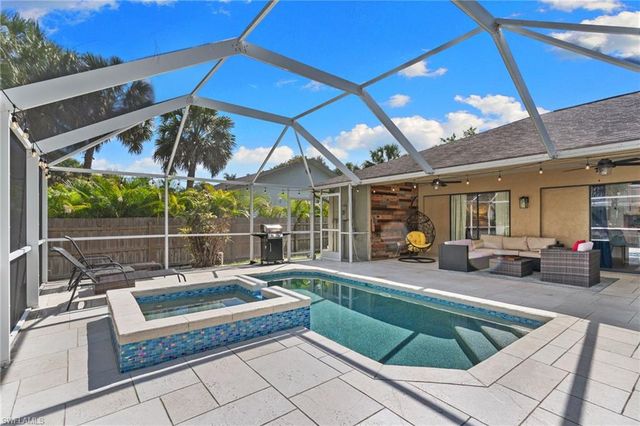 2451 River Reach DR, Naples, FL 34104