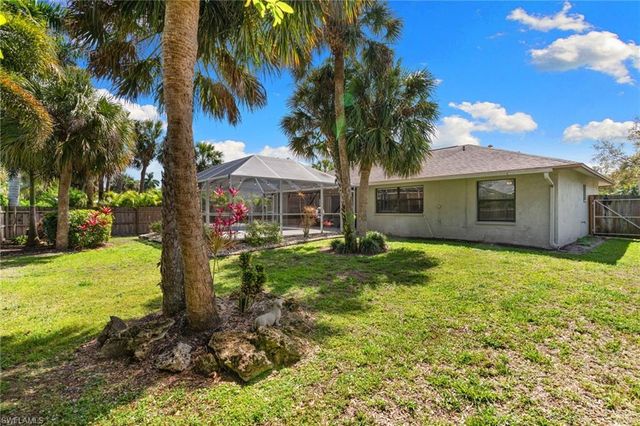 2451 River Reach DR, Naples, FL 34104