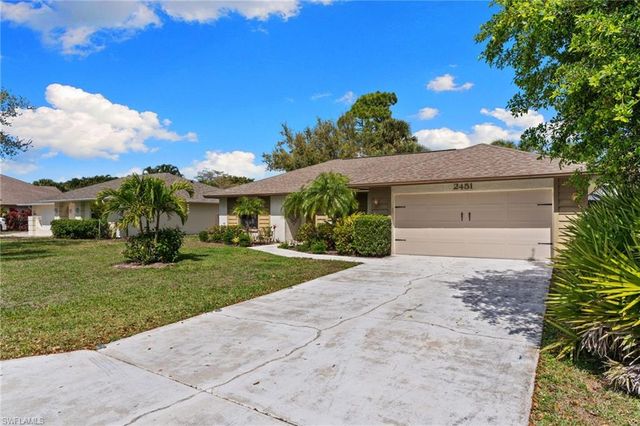 2451 River Reach DR, Naples, FL 34104