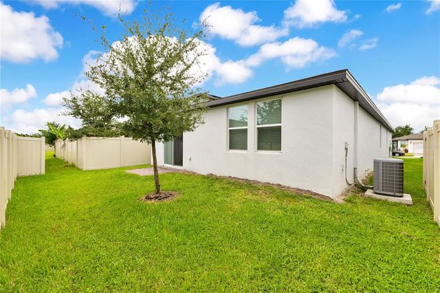 1831 CARNOSTIE ROAD, Winter Haven, FL 33884