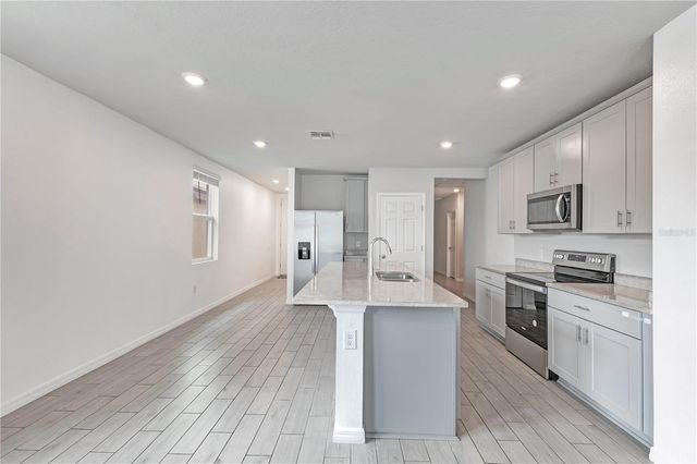 1831 CARNOSTIE ROAD, Winter Haven, FL 33884