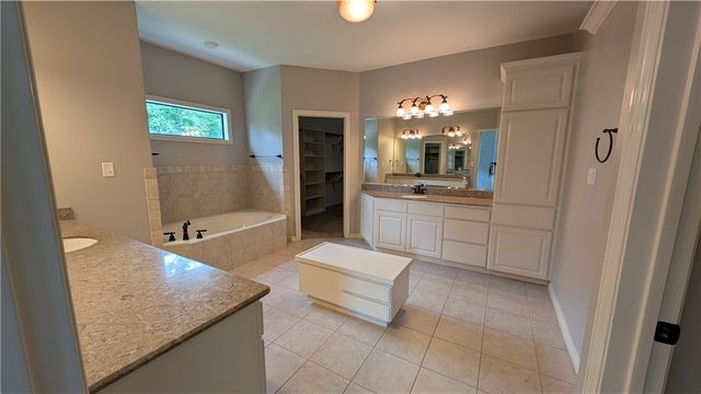 2009 Moses Creek Court, College Station, TX 77845