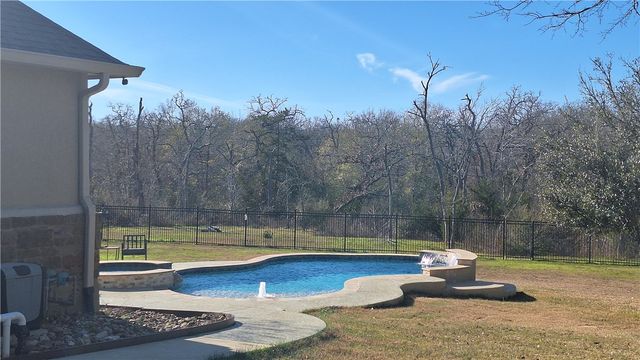 2009 Moses Creek Court, College Station, TX 77845