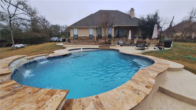 2009 Moses Creek Court, College Station, TX 77845