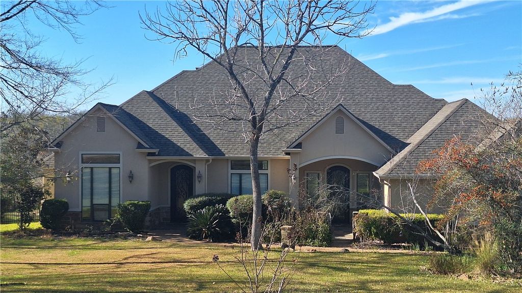 2009 Moses Creek Court, College Station, TX 77845