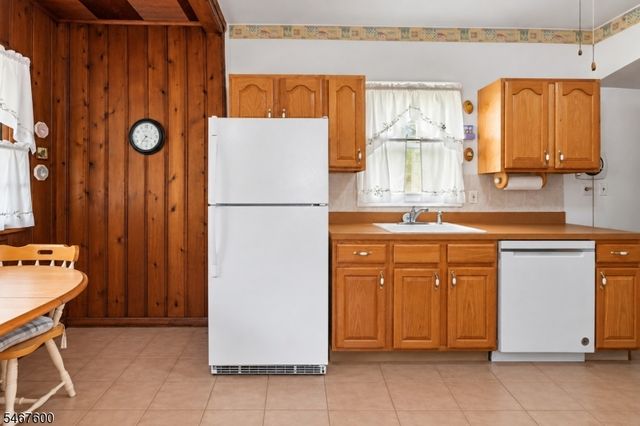 8315 4th Ave, North Bergen Twp., NJ 07047
