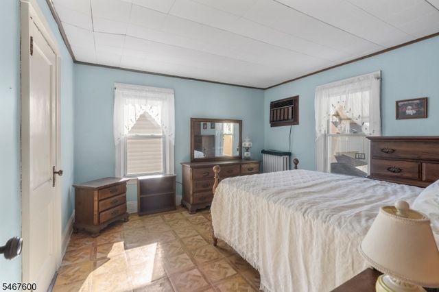 8315 4th Ave, North Bergen Twp., NJ 07047