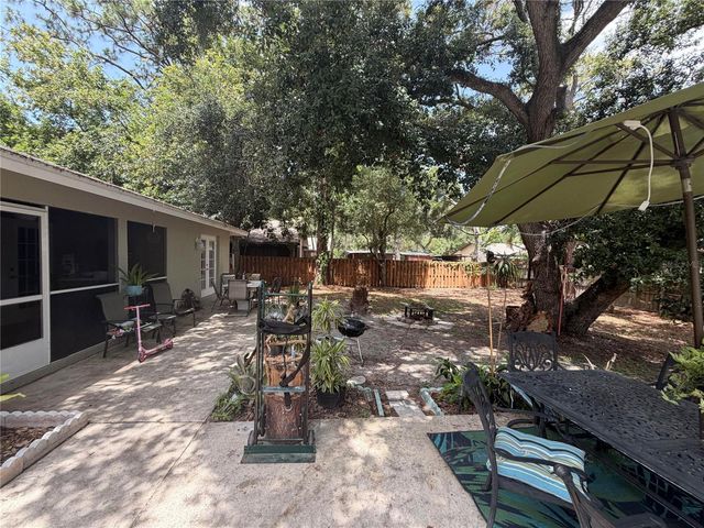 1213 BENEDICT COURT, Sarasota, FL 34237