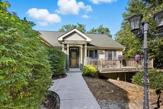 2300 Sherman ROAD, Slinger, WI 53086