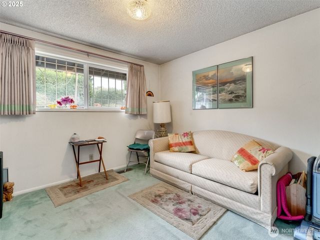 4305 E 15th Street, Vancouver, WA 98661