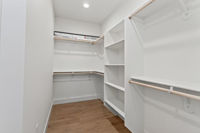 4806 Ferrington Court, Redding, CA 96003