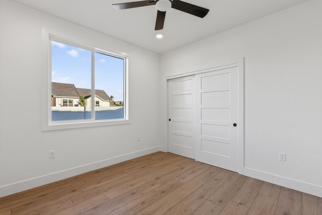 4806 Ferrington Court, Redding, CA 96003