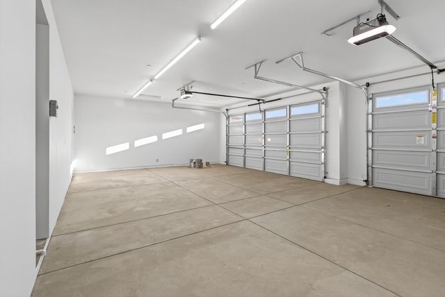 4806 Ferrington Court, Redding, CA 96003