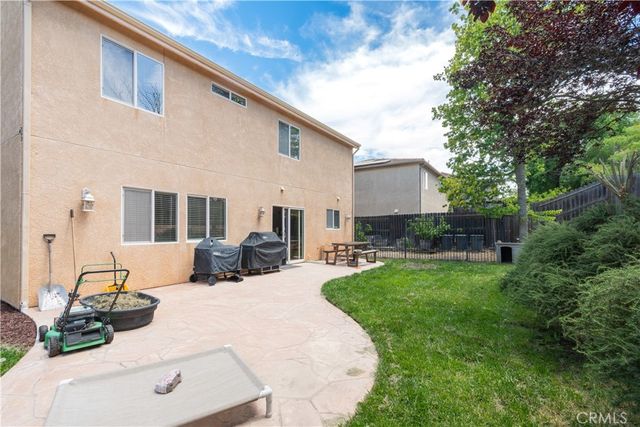 908 Larable Court, Paso Robles, CA 93446