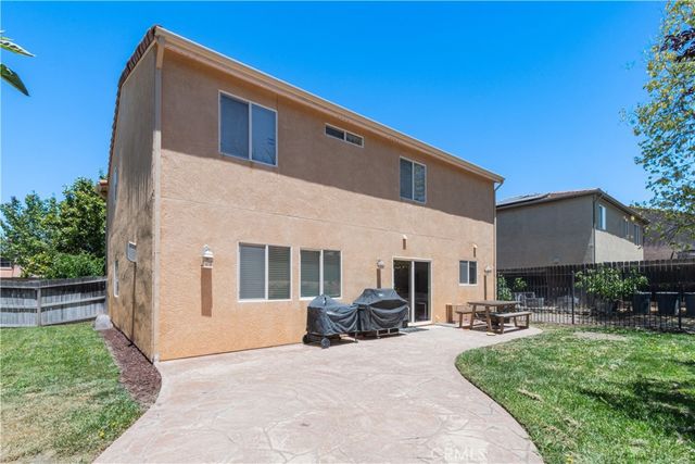 908 Larable Court, Paso Robles, CA 93446