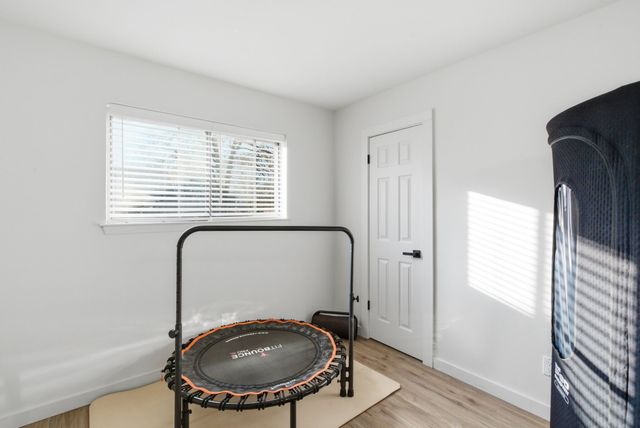 1008 Royal Lane, Graham, TX 76450