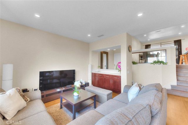 1140 Walnut Grove Avenue C, Rosemead, CA 91770