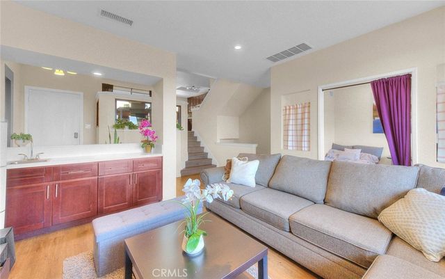1140 Walnut Grove Avenue C, Rosemead, CA 91770