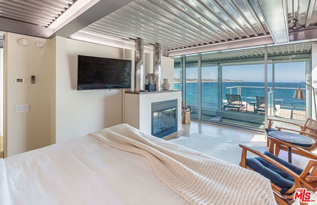 6525 Point Lechuza Drive, Malibu, CA 90265