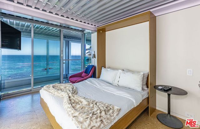 6525 Point Lechuza Drive, Malibu, CA 90265