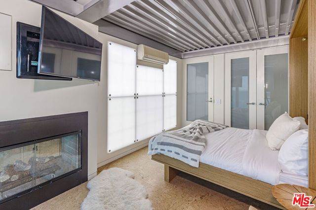 6525 Point Lechuza Drive, Malibu, CA 90265