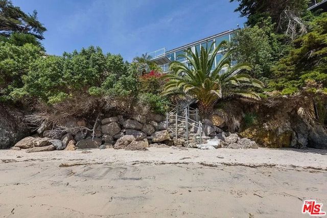 6525 Point Lechuza Drive, Malibu, CA 90265