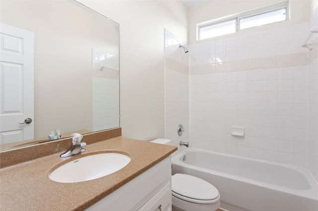 3802 Barracuda Lane, La Porte, TX 77571