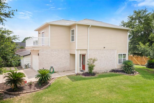 3802 Barracuda Lane, La Porte, TX 77571
