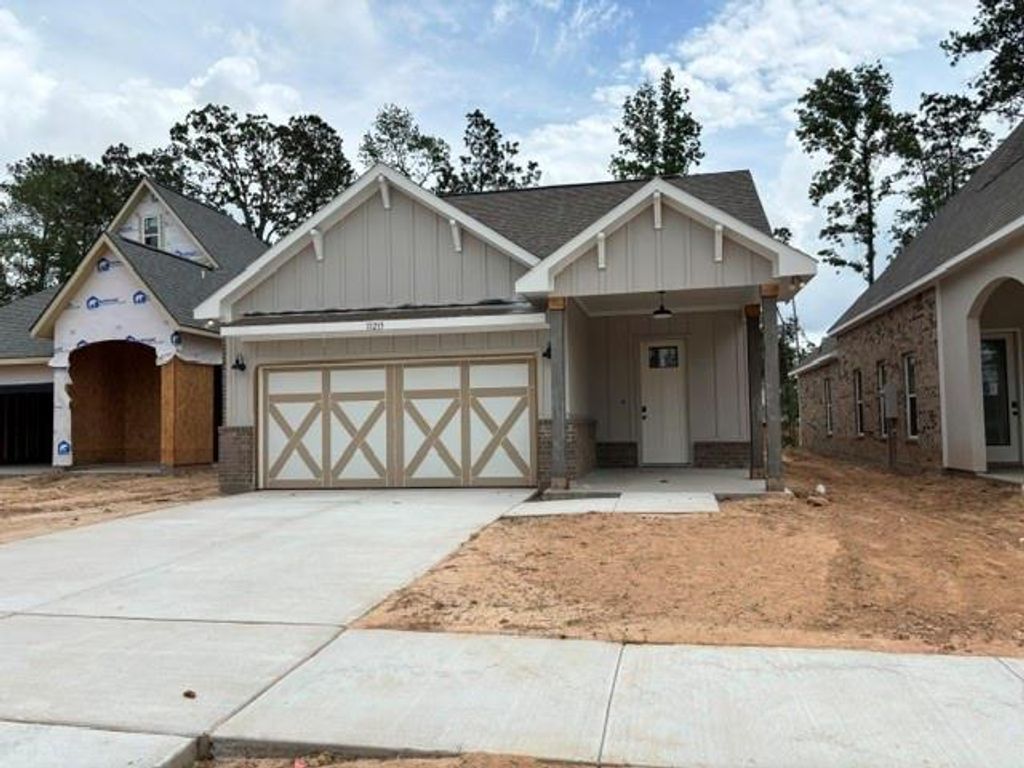 11215 Moccasin Drive, Montgomery, TX 77316