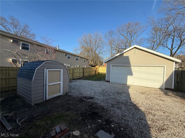 116 Munroe Falls Avenue, Cuyahoga Falls, OH 44221