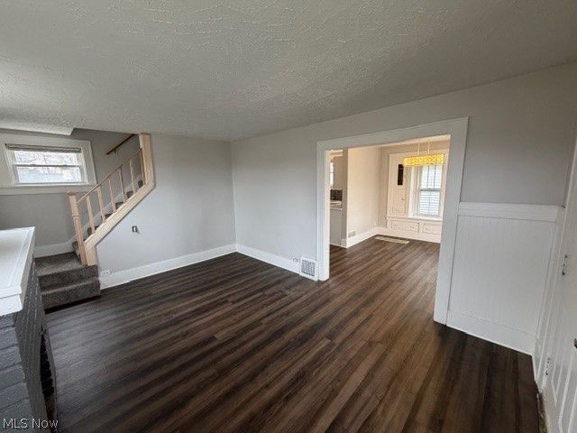 116 Munroe Falls Avenue, Cuyahoga Falls, OH 44221