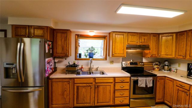 11 Hood Road, Roscoe, NY 12776