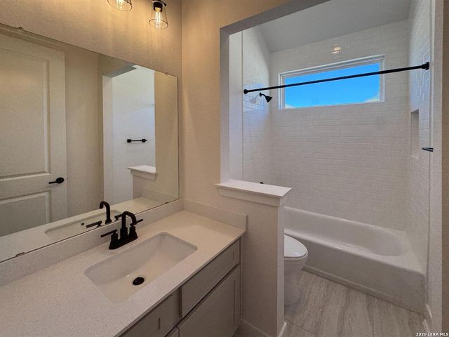 10891 Chestnut Warbler, New Braunfels, TX 78132