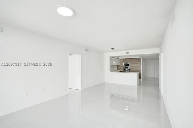 330 Sunny Isles Blvd 5-805, Sunny Isles Beach, FL 33160