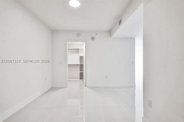 330 Sunny Isles Blvd 5-805, Sunny Isles Beach, FL 33160