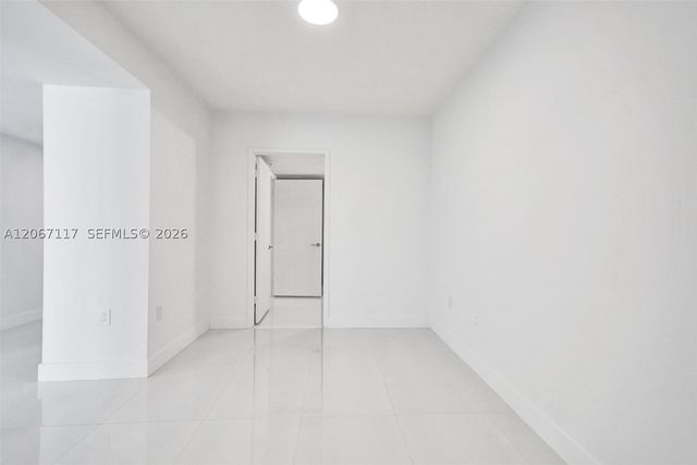330 Sunny Isles Blvd 5-805, Sunny Isles Beach, FL 33160