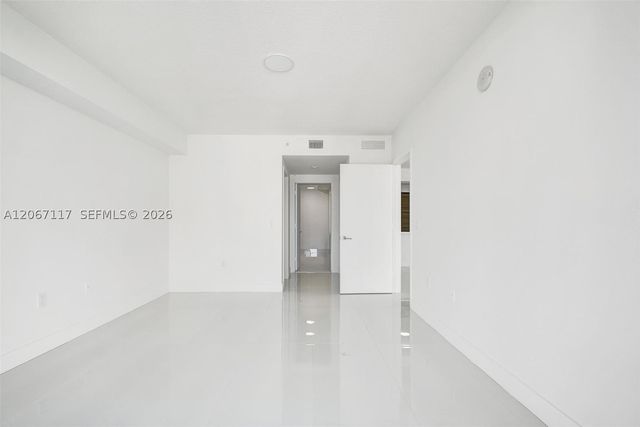 330 Sunny Isles Blvd 5-805, Sunny Isles Beach, FL 33160