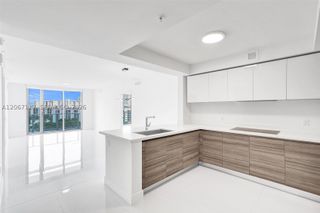 330 Sunny Isles Blvd 5-805, Sunny Isles Beach, FL 33160