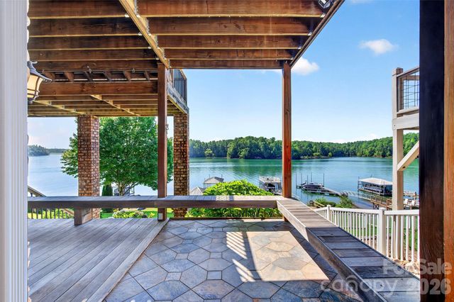831 Lake Club Drive, Nebo, NC 28761