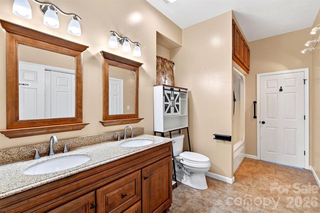 831 Lake Club Drive, Nebo, NC 28761