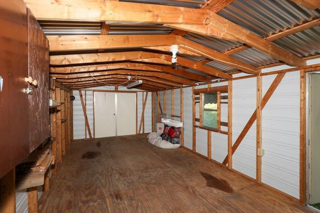 1186 E Tugalo Street, Toccoa, GA 30577