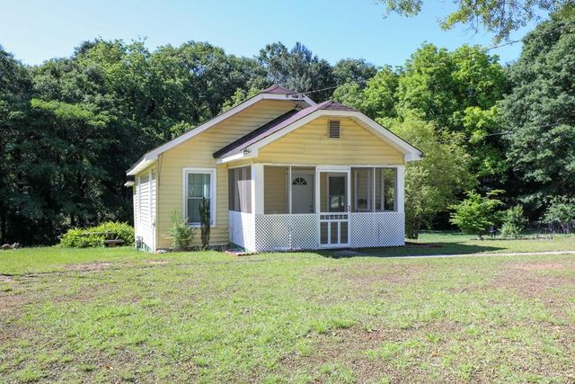 1186 E Tugalo Street, Toccoa, GA 30577
