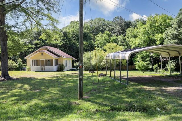 1186 E Tugalo Street, Toccoa, GA 30577