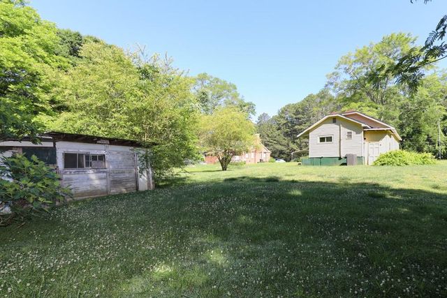 1186 E Tugalo Street, Toccoa, GA 30577